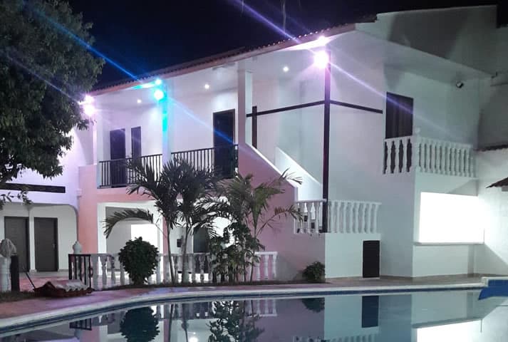 Villa Isabella - vista frontal